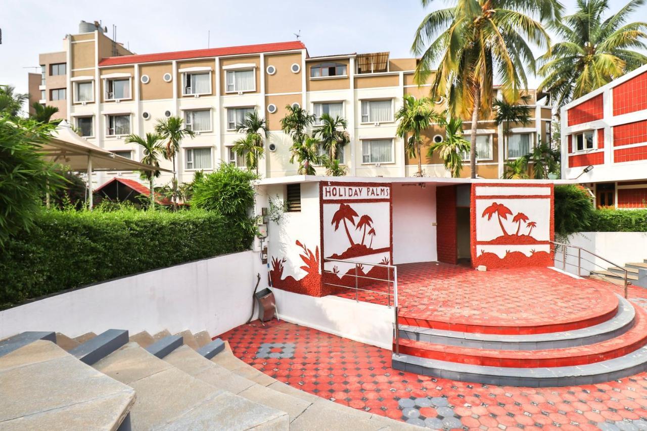 Palette - Holiday Palms Hotel Bangalore Exterior foto